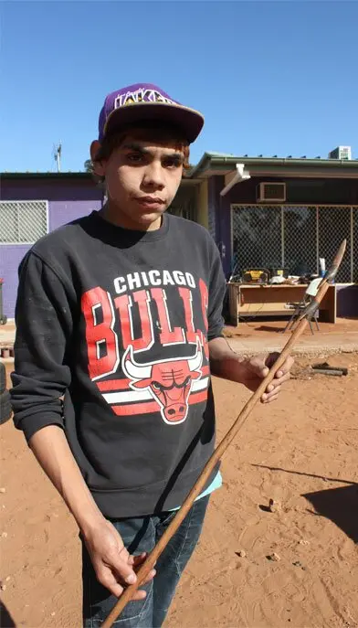 Dallas Brady made this short spear and brought it to the workshop. He plans to make some long spears with Roy Coulthard for the exhibition in September.