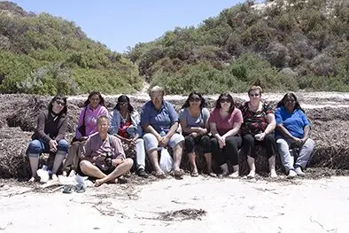 Ceduna artists with Yhonnie Scarce during the workshop